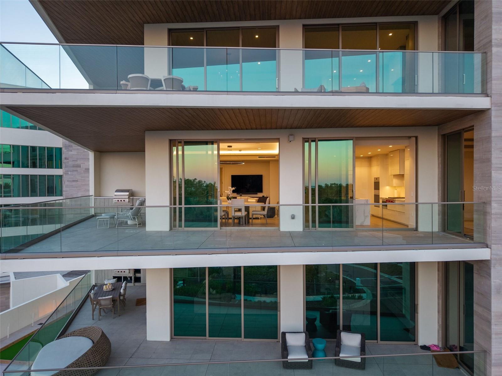 A4679040 Property Photo