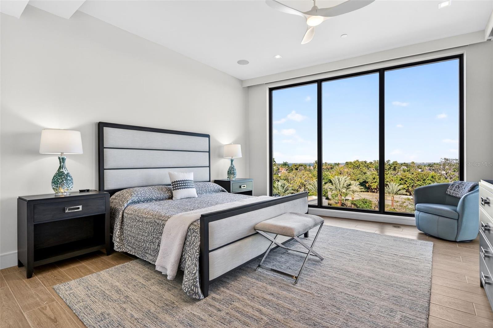 A4679040 Property Photo