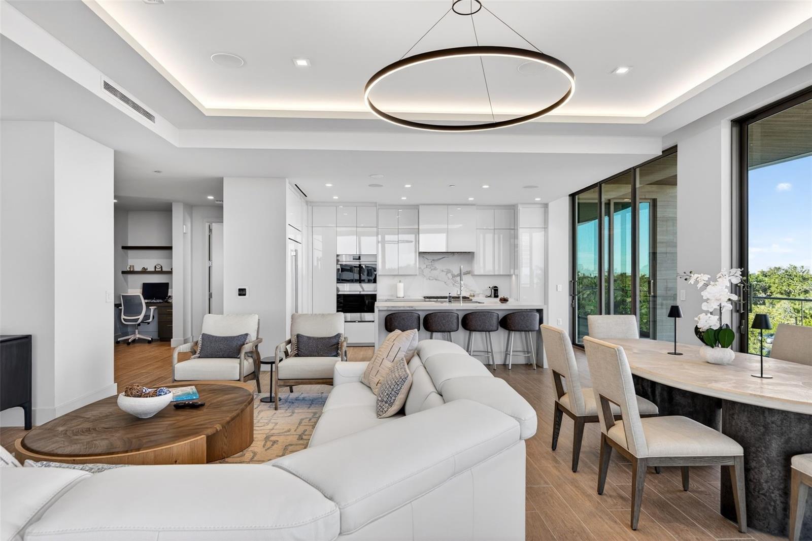 A4679040 Property Photo