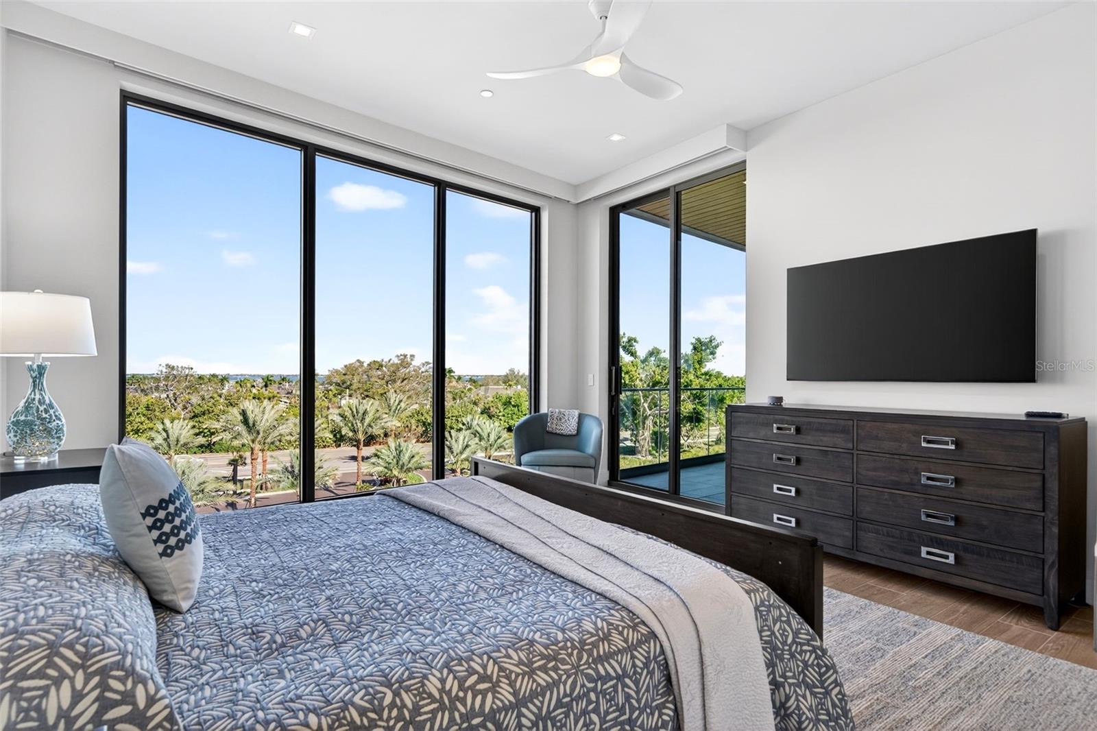 A4679040 Property Photo