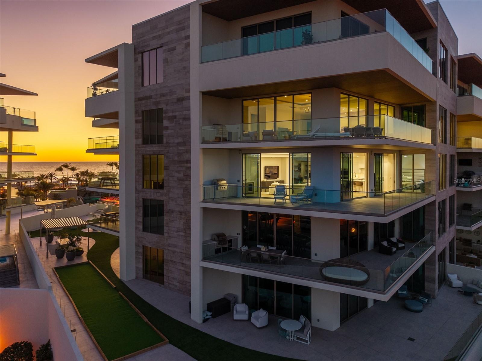 A4679040 Property Photo