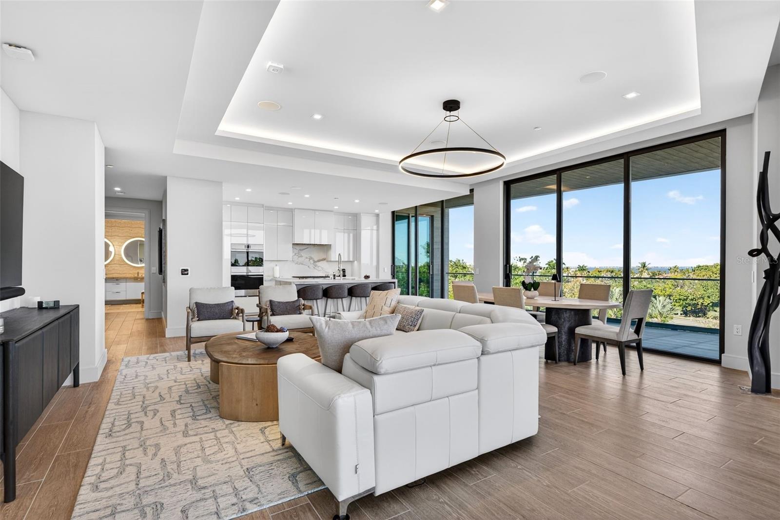 A4679040 Property Photo