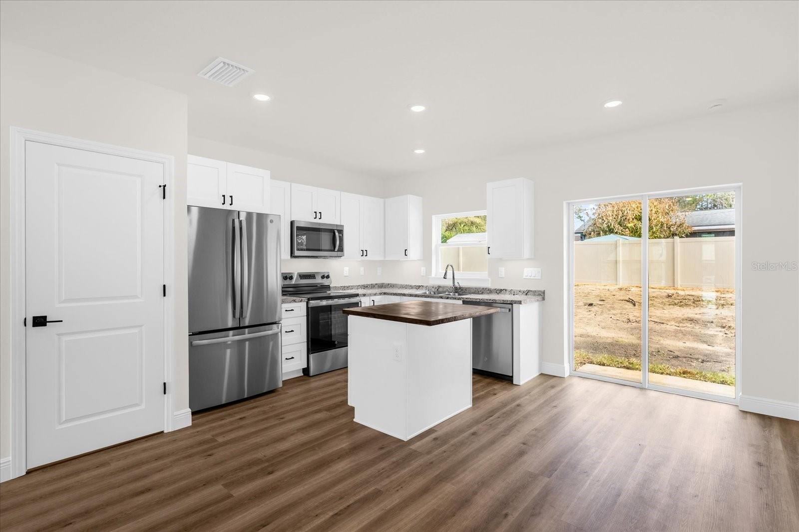 12345 SE 99TH AVE, BELLEVIEW, FL, 34420