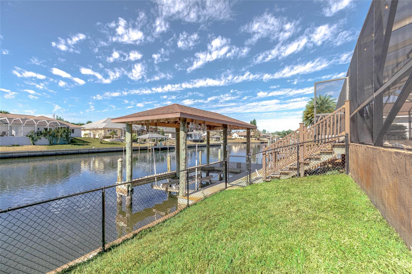 27 CHERRYTREE CT, PALM COAST, FL, 32137