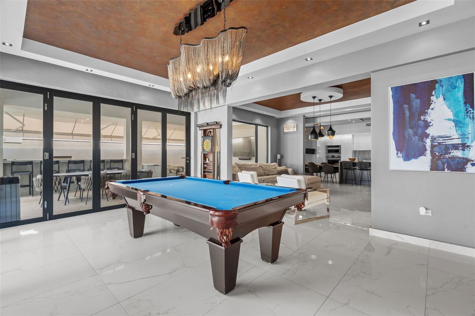 PR9118653 Property Photo