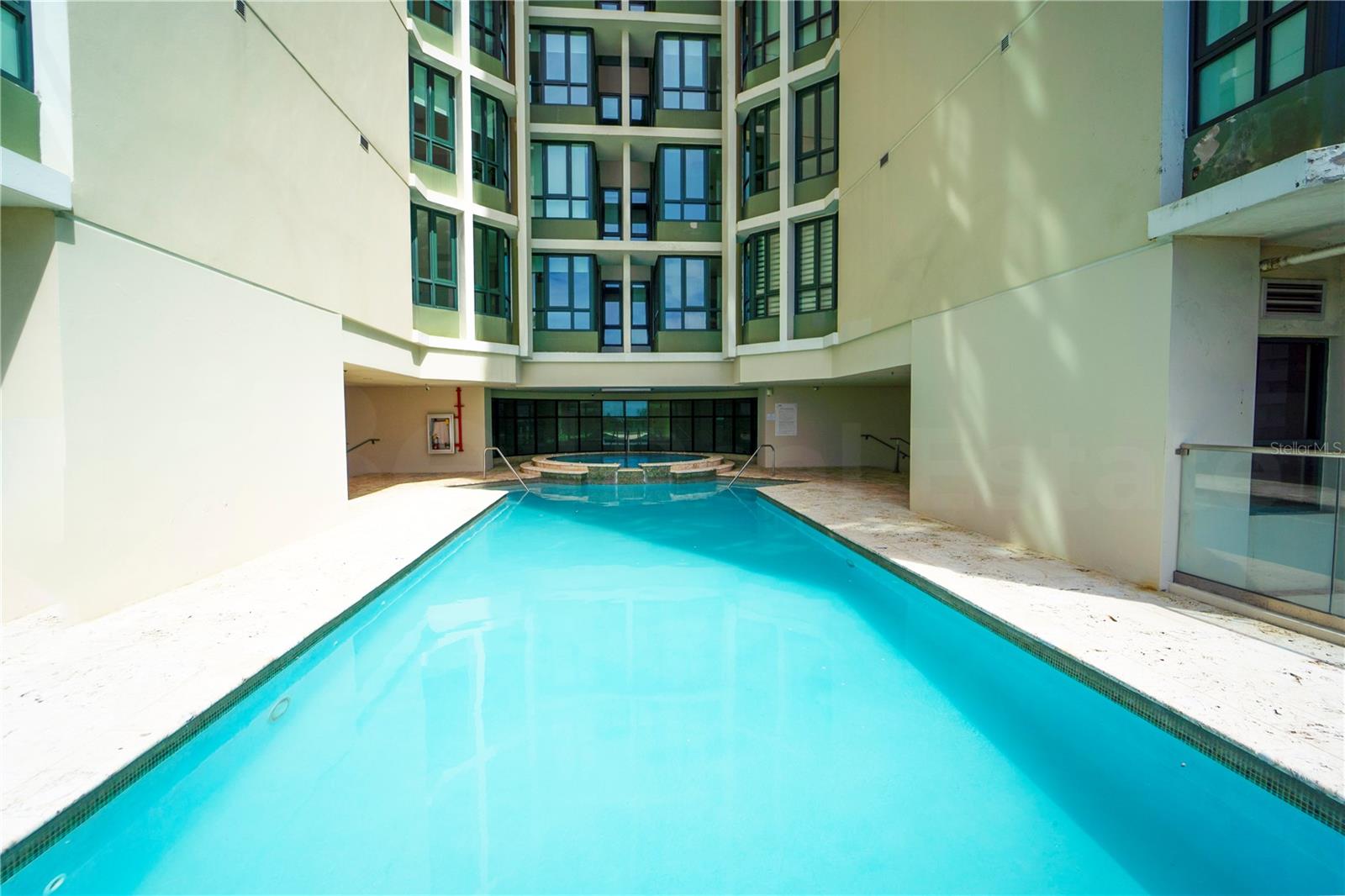 PR9118654 Property Photo