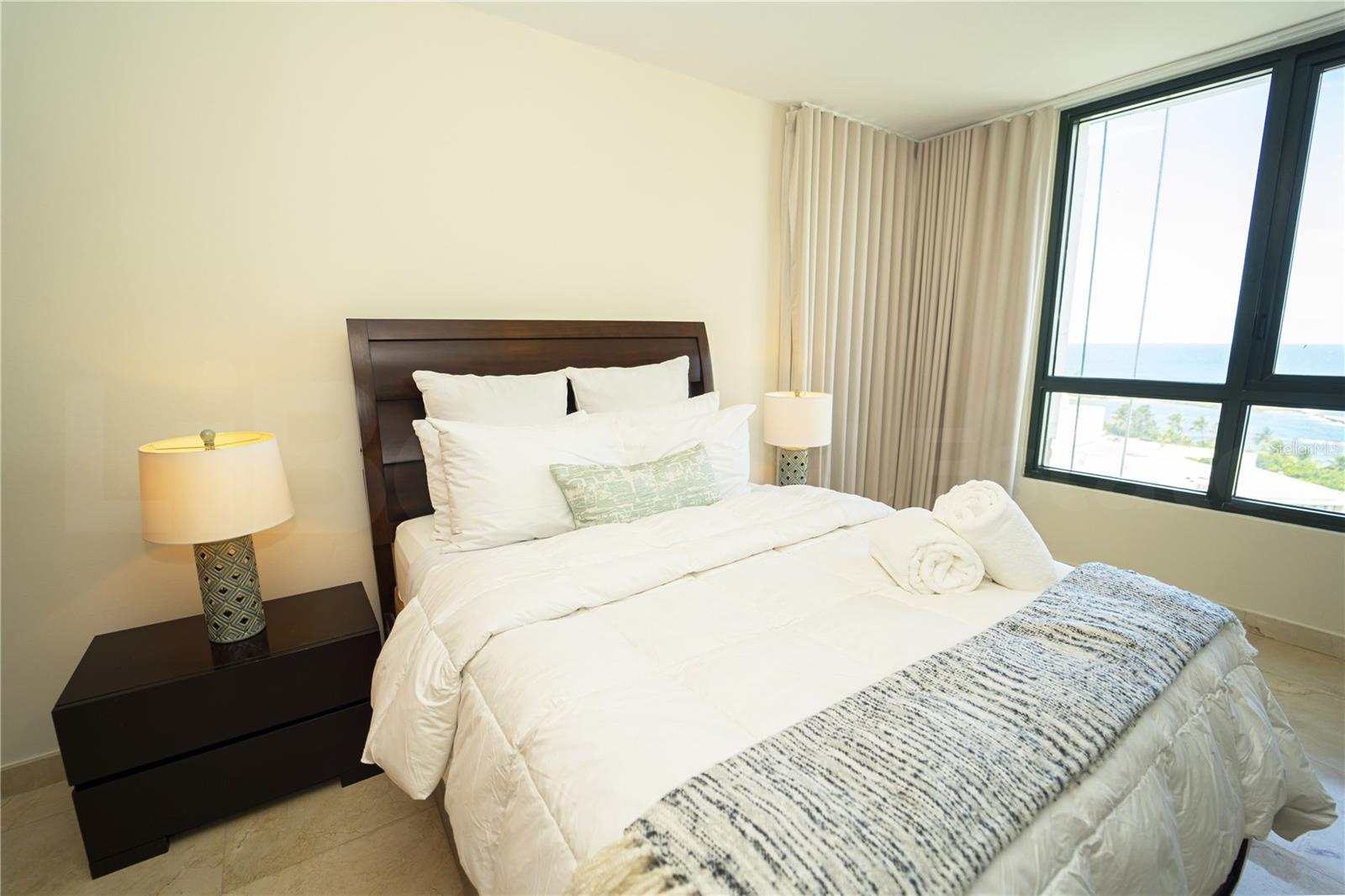 PR9118654 Property Photo