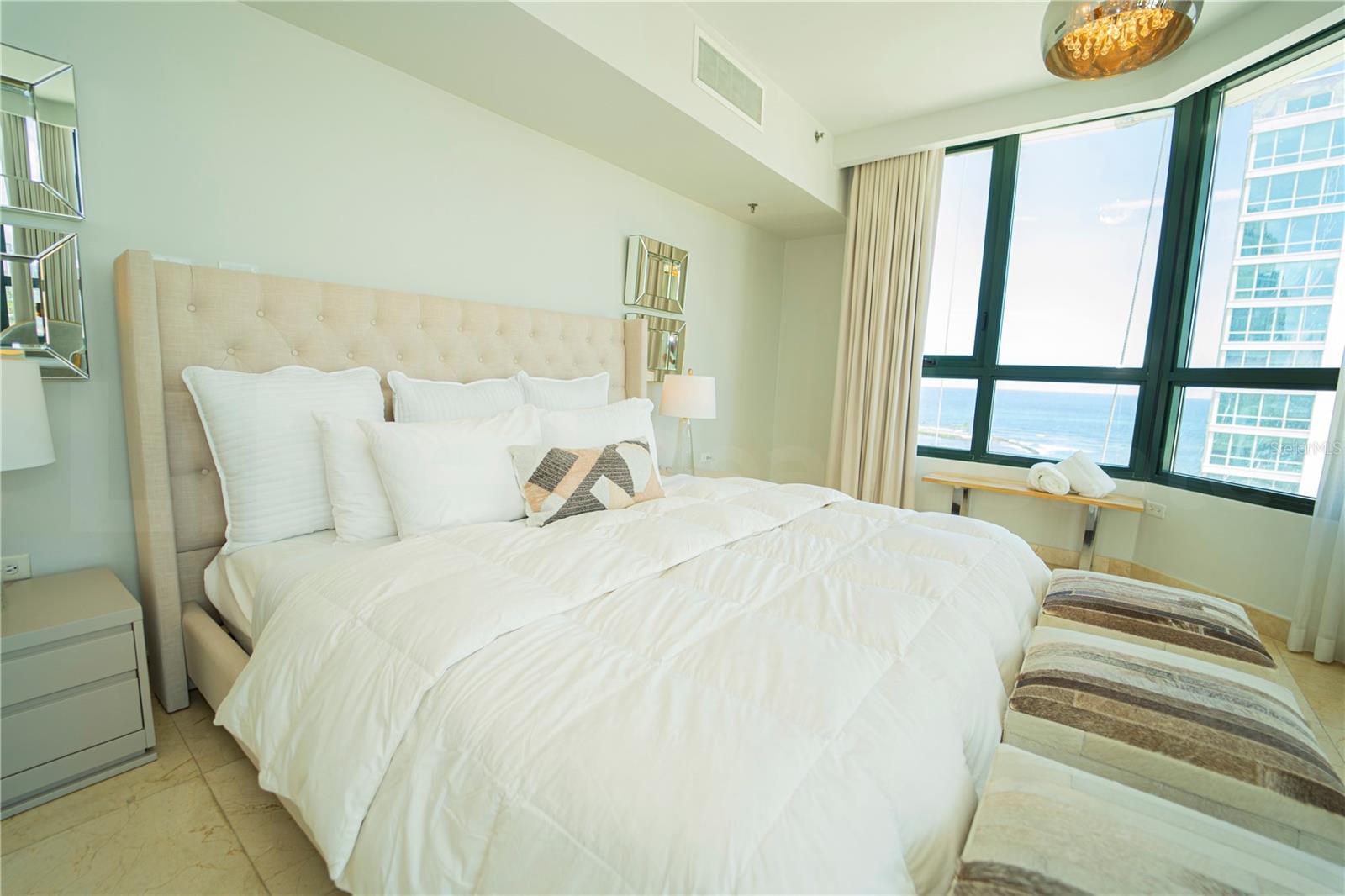 PR9118654 Property Photo