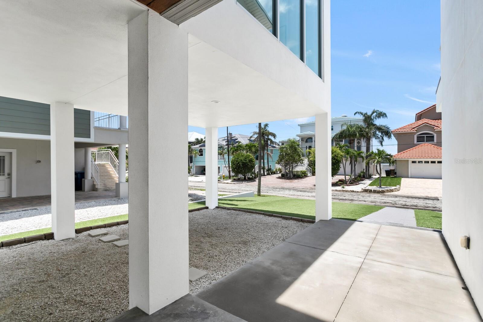 TB8466508 Property Photo