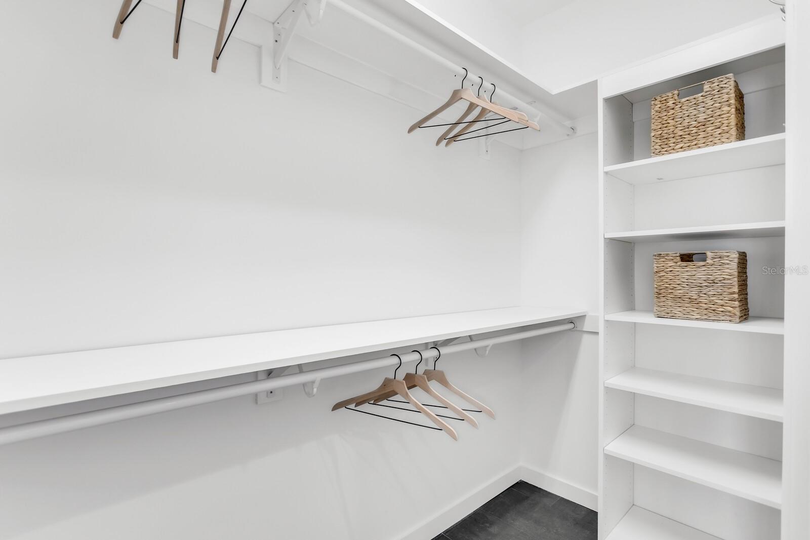 TB8466508 Property Photo