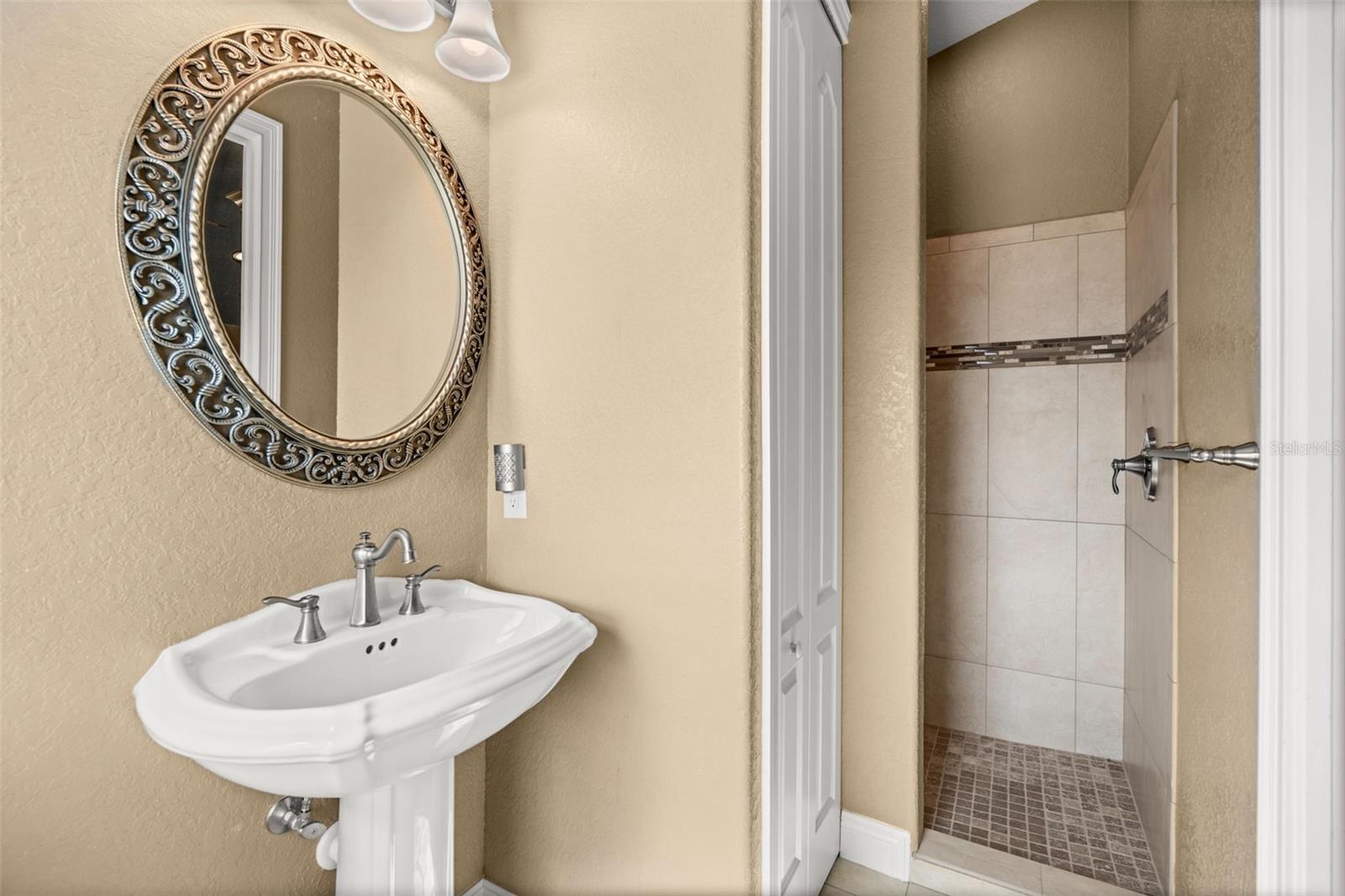 15052 AQUARIUS CIR, PORT CHARLOTTE, FL, 33981