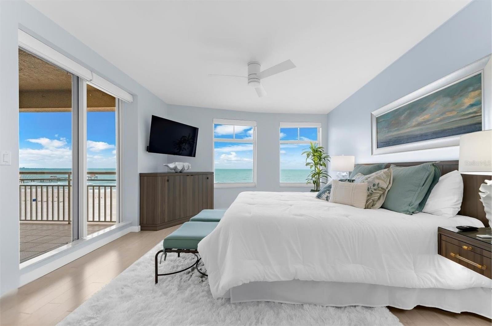 10 PAPAYA ST #701, CLEARWATER BEACH, FL, 33767