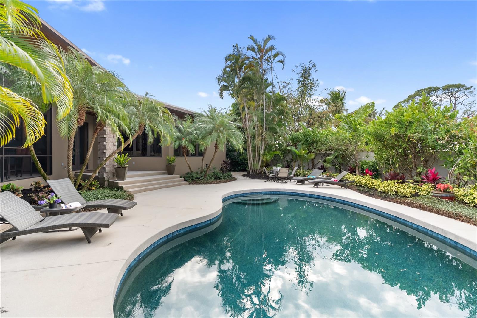 A4679067 Property Photo