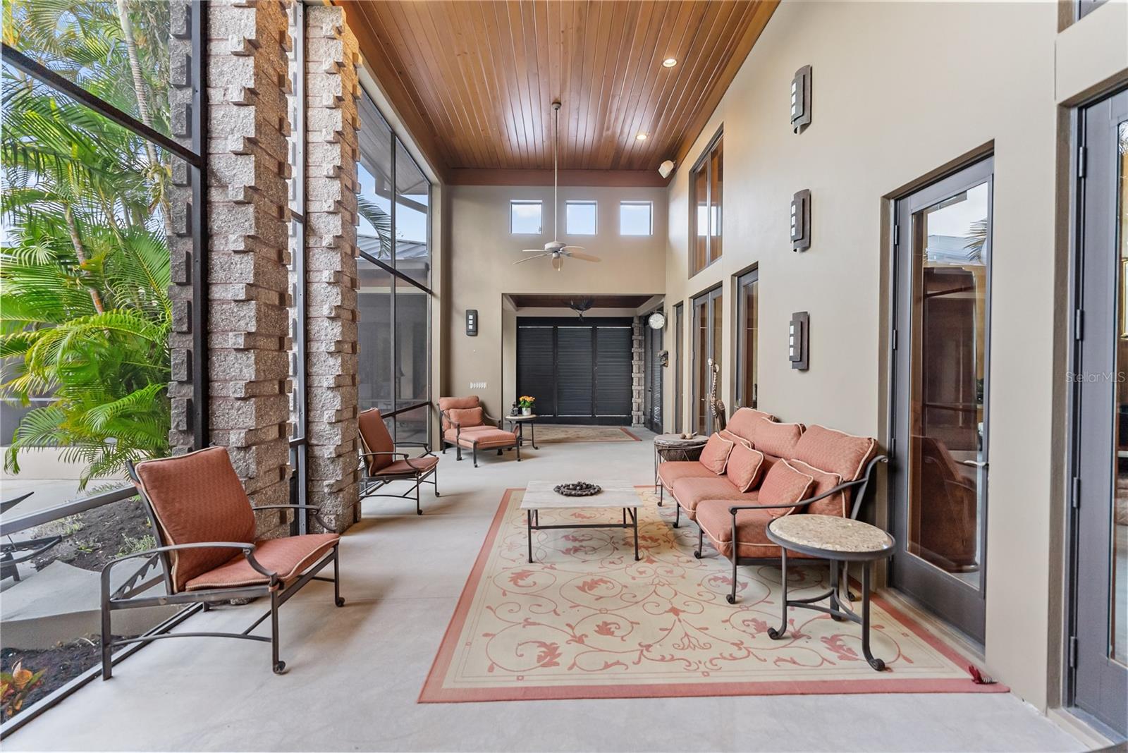 A4679067 Property Photo