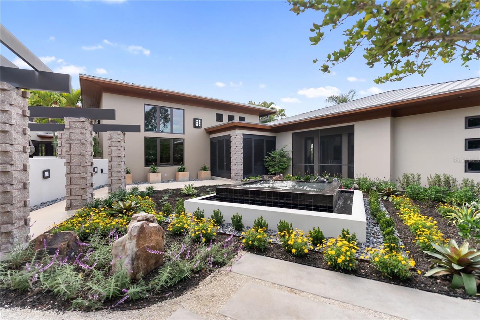 A4679067 Property Photo