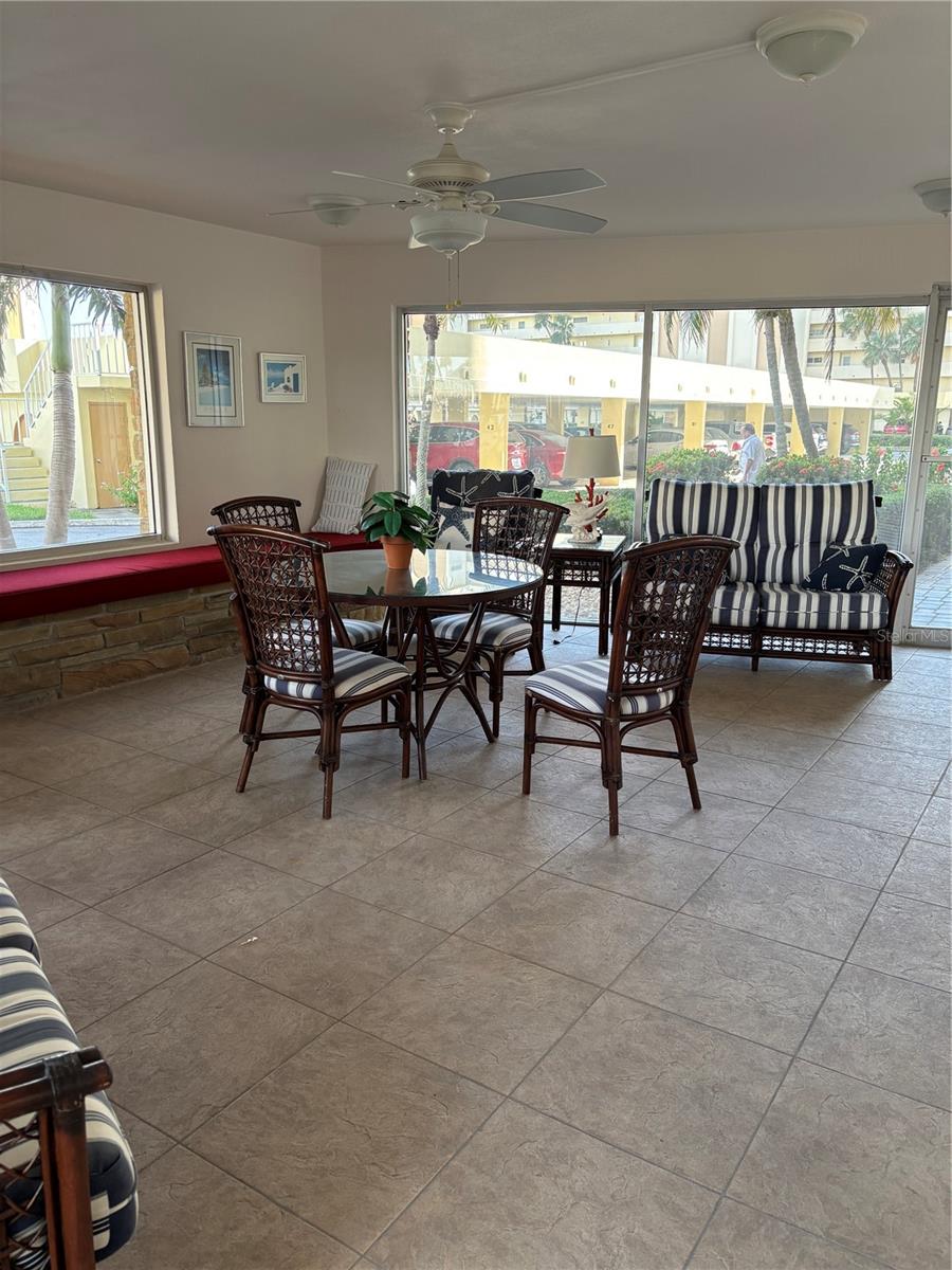 4725 COVE CIR #104, MADEIRA BEACH, FL, 33708