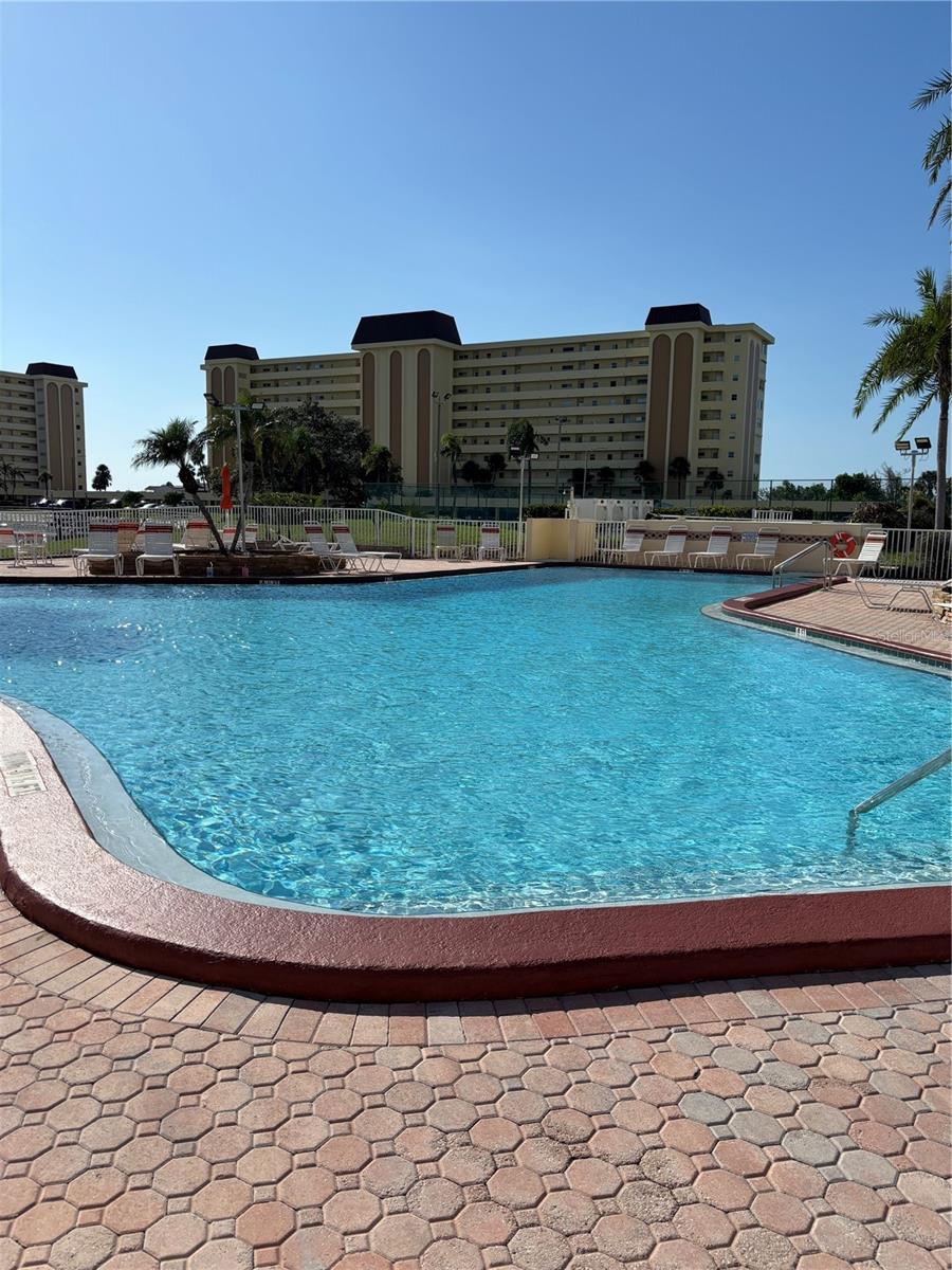 4725 COVE CIR #104, MADEIRA BEACH, FL, 33708