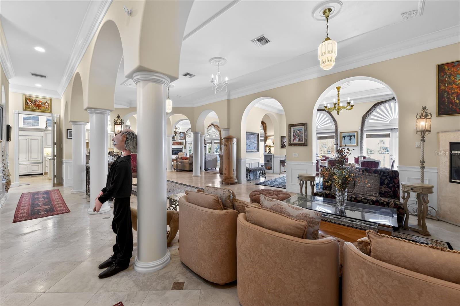 O6375298 Property Photo