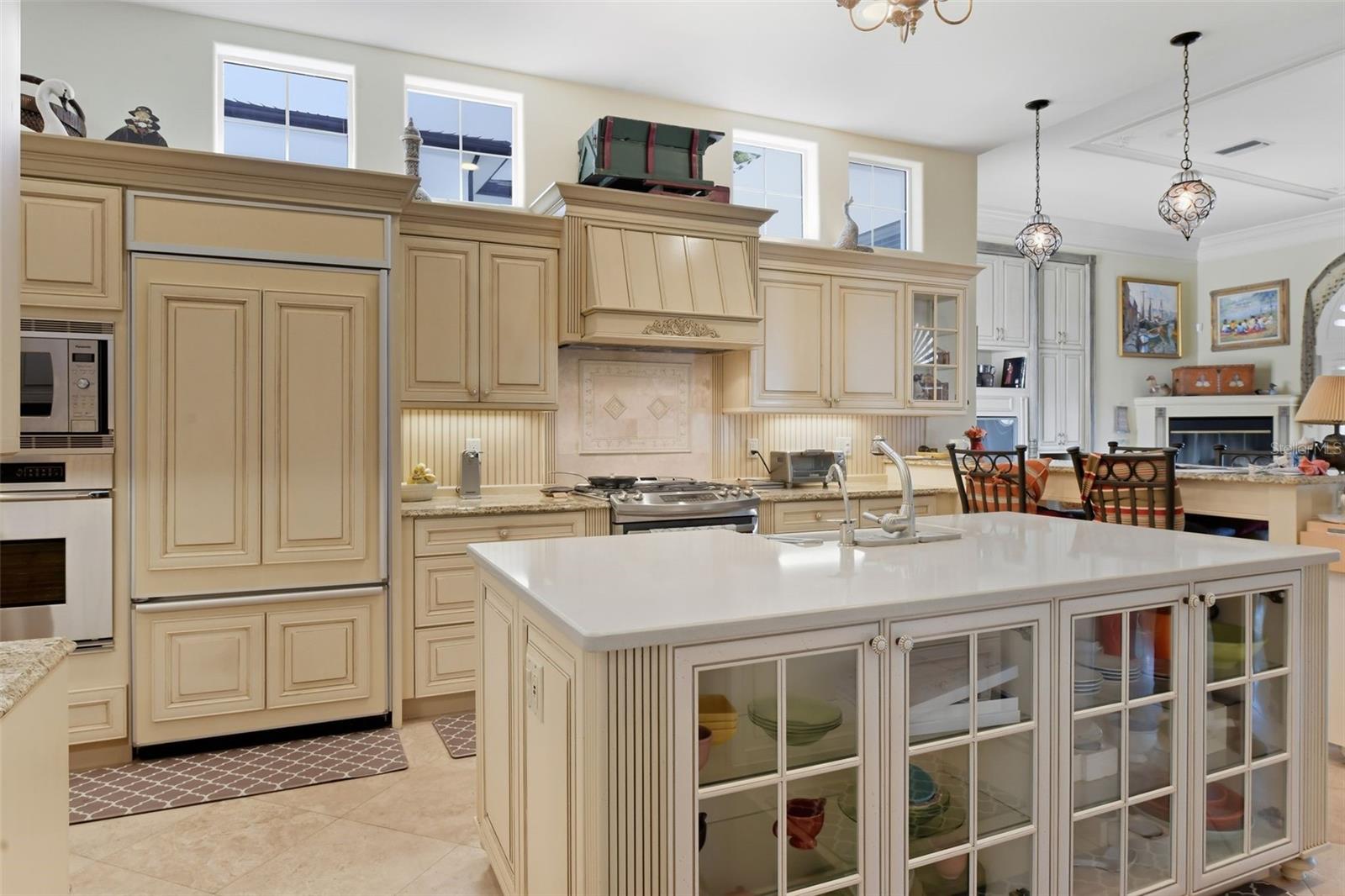 O6375298 Property Photo