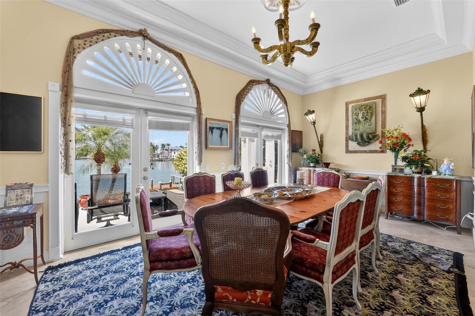 O6375298 Property Photo