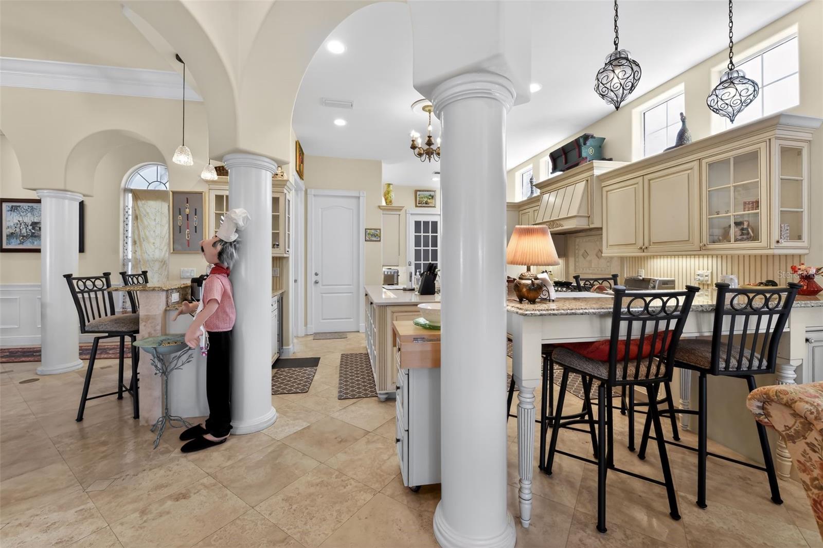 O6375298 Property Photo