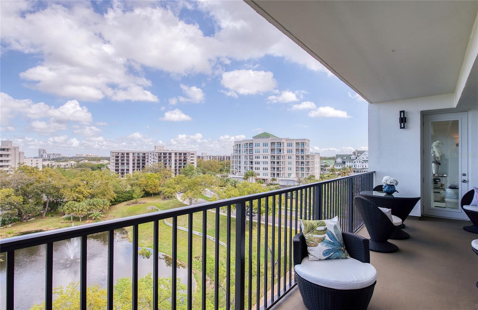 8 BELLEVIEW BLVD #702, BELLEAIR, FL, 33756