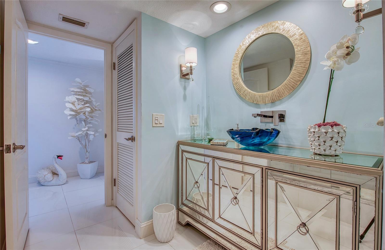 8 BELLEVIEW BLVD #702, BELLEAIR, FL, 33756