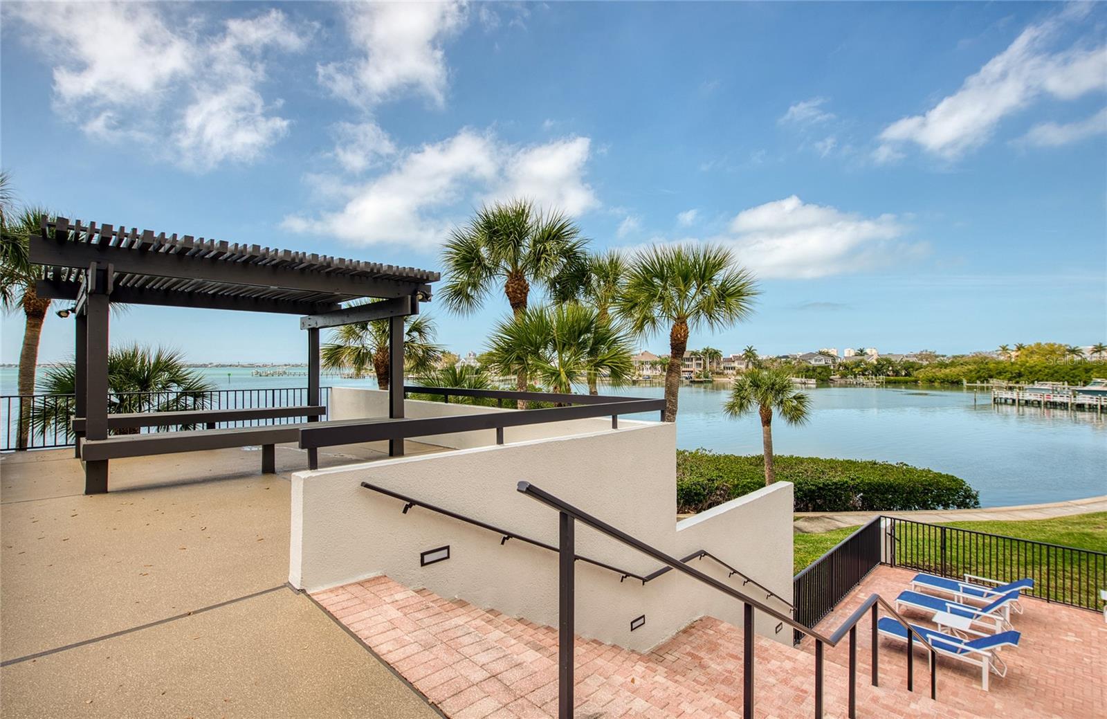 8 BELLEVIEW BLVD #702, BELLEAIR, FL, 33756