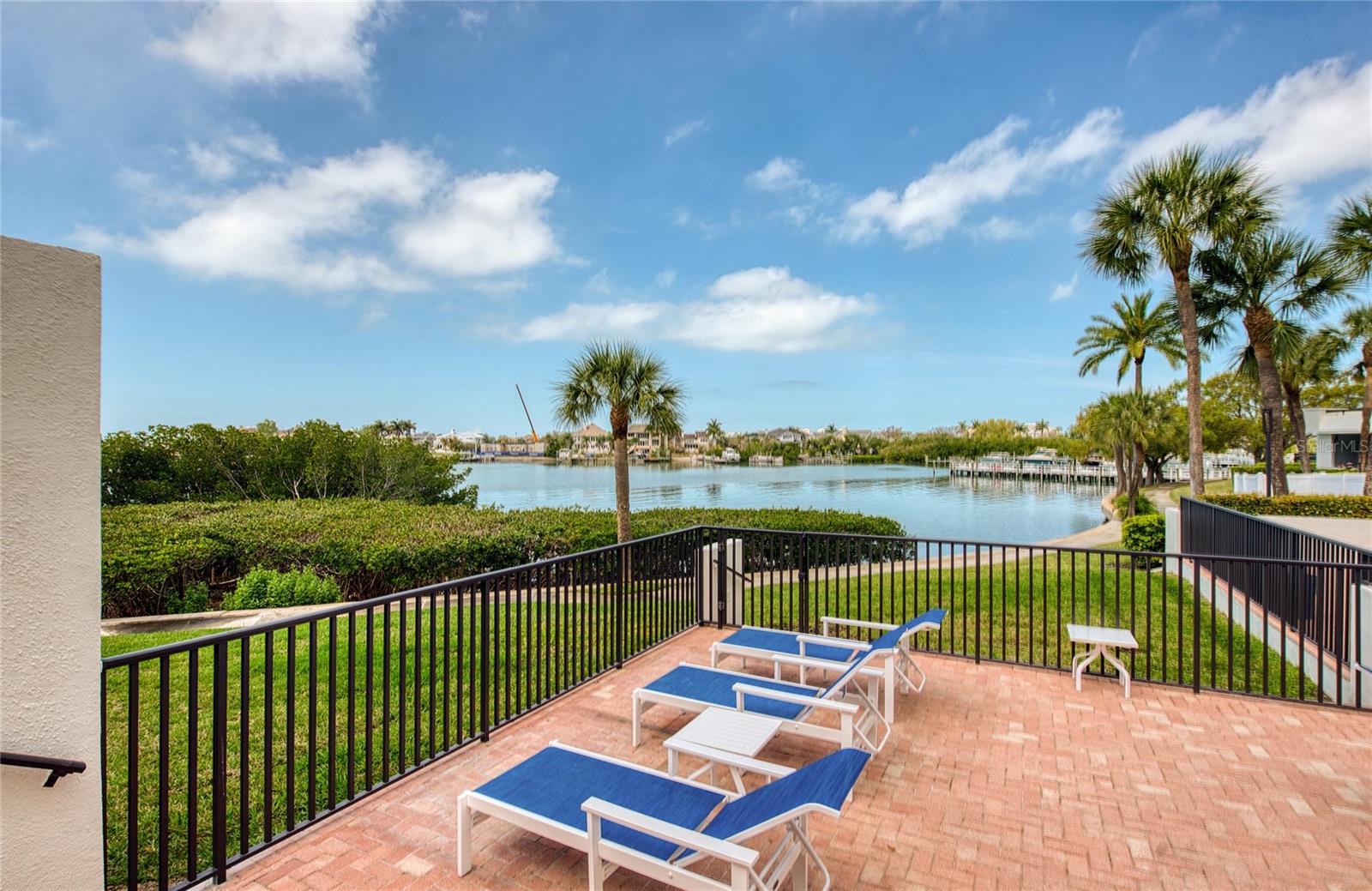 8 BELLEVIEW BLVD #702, BELLEAIR, FL, 33756