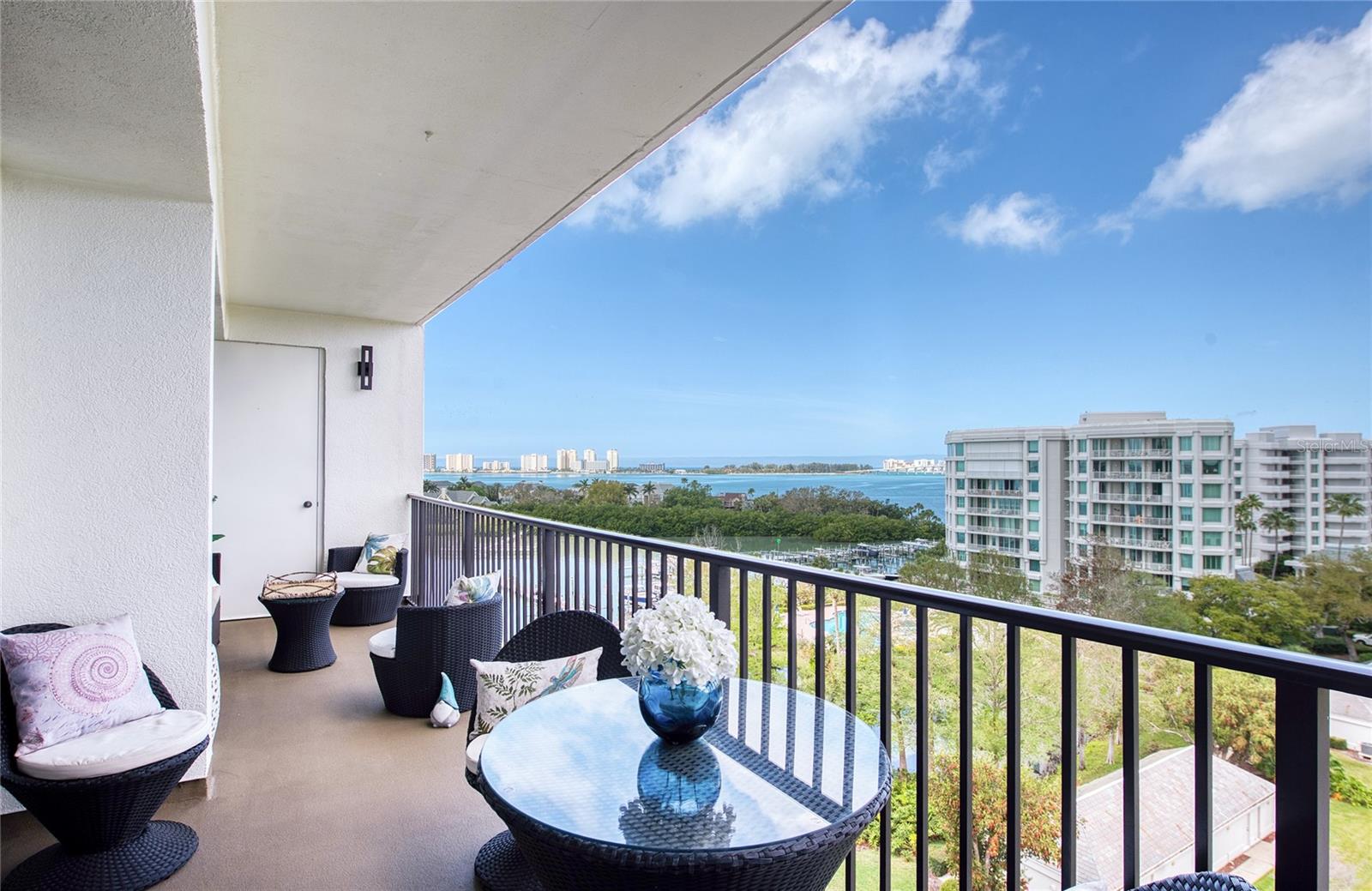 8 BELLEVIEW BLVD #702, BELLEAIR, FL, 33756