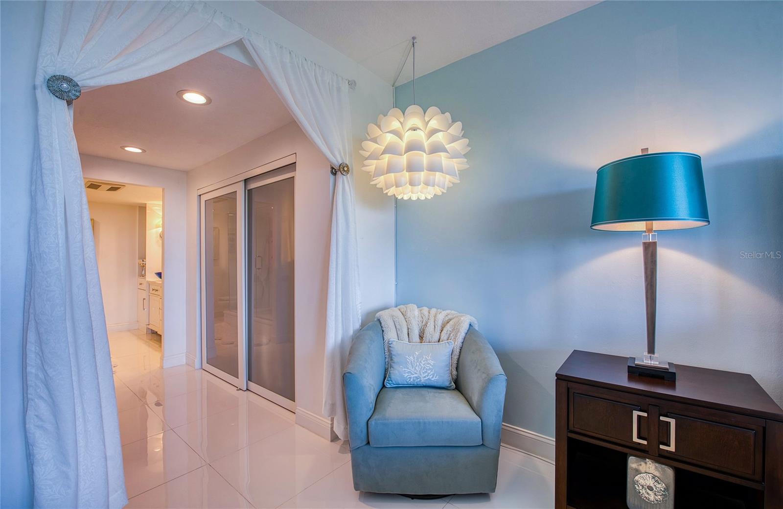8 BELLEVIEW BLVD #702, BELLEAIR, FL, 33756