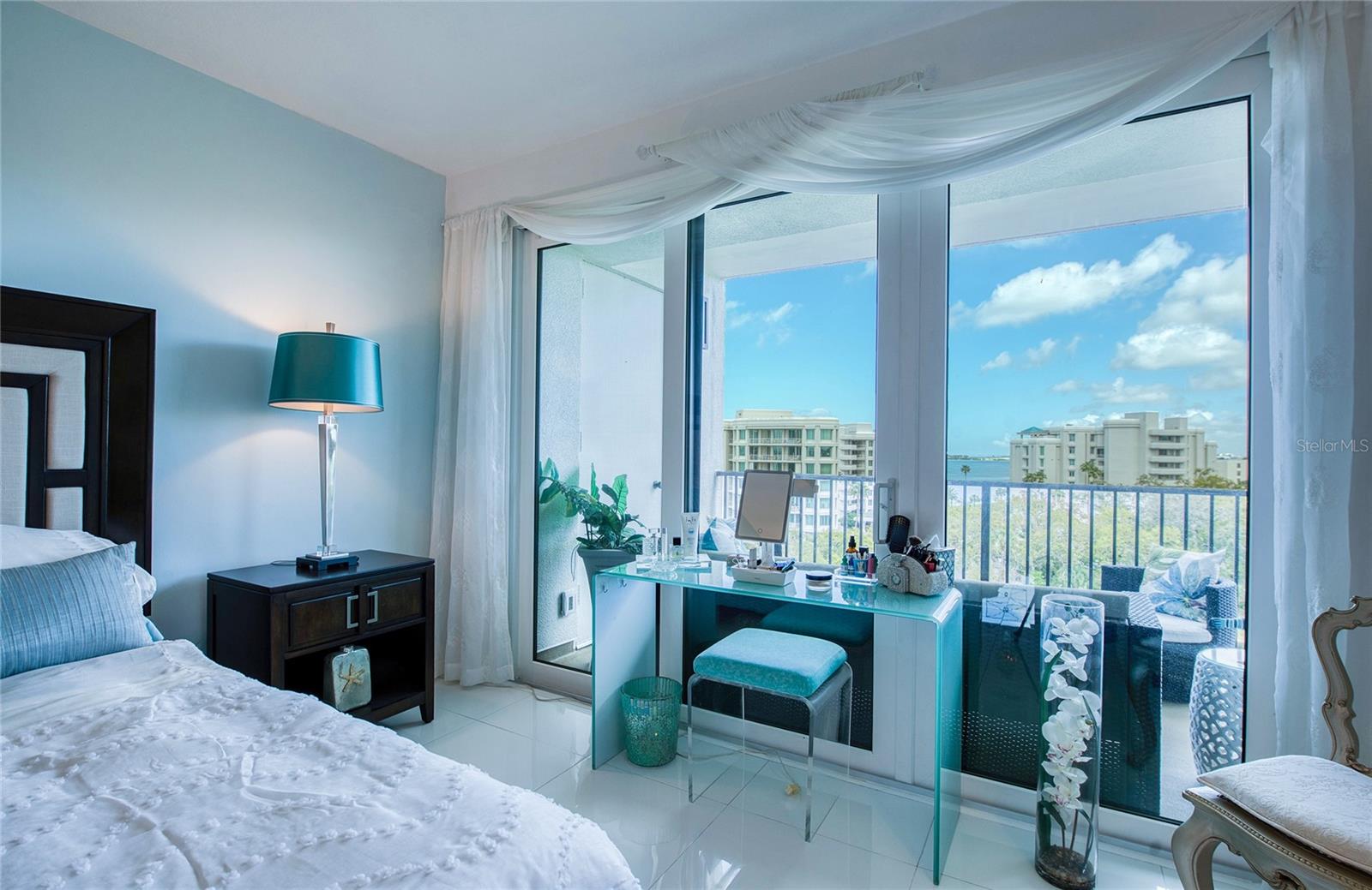 8 BELLEVIEW BLVD #702, BELLEAIR, FL, 33756