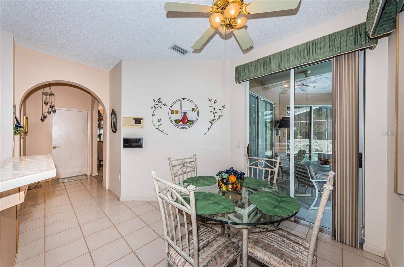 2700 JARVIS CIR, PALM HARBOR, FL, 34683