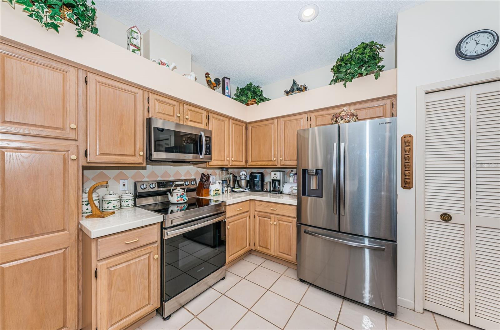 2700 JARVIS CIR, PALM HARBOR, FL, 34683