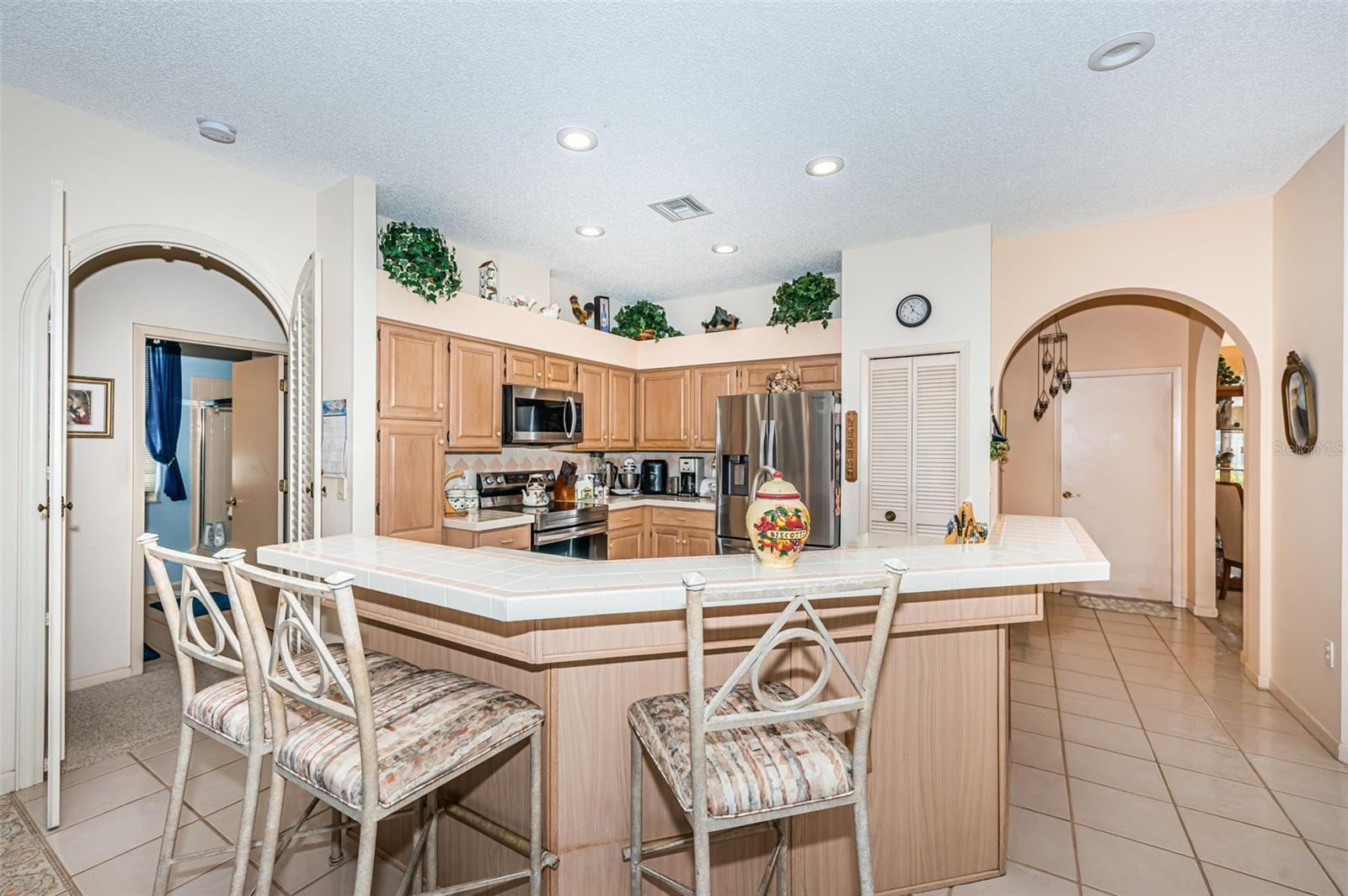 2700 JARVIS CIR, PALM HARBOR, FL, 34683