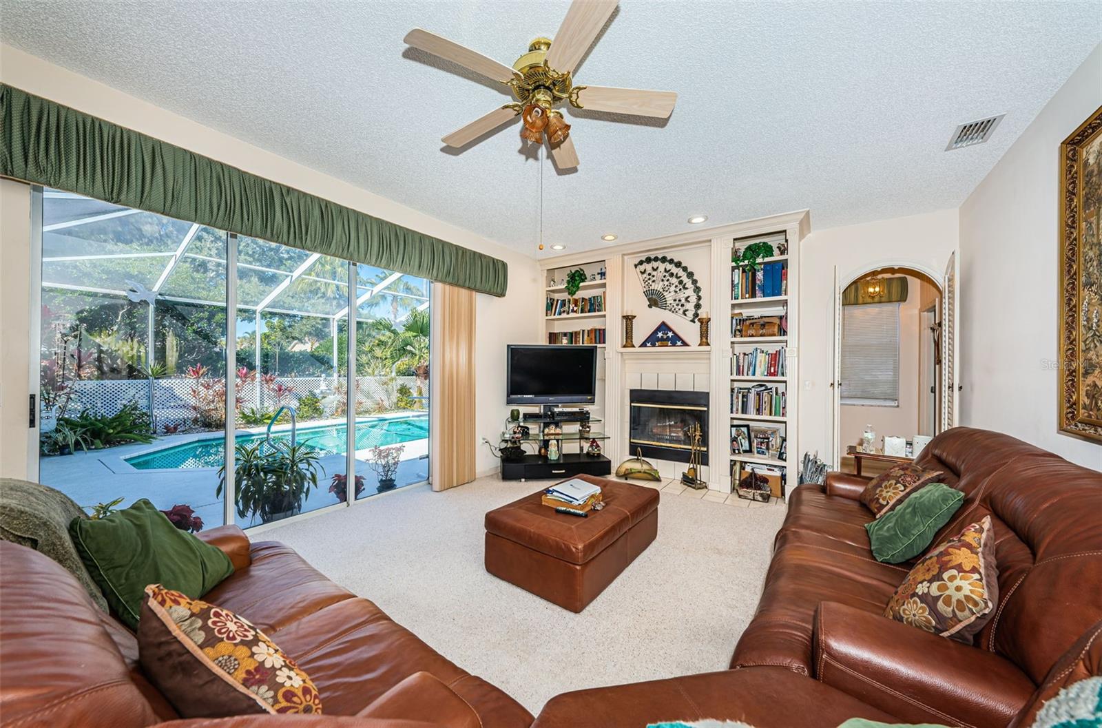 2700 JARVIS CIR, PALM HARBOR, FL, 34683