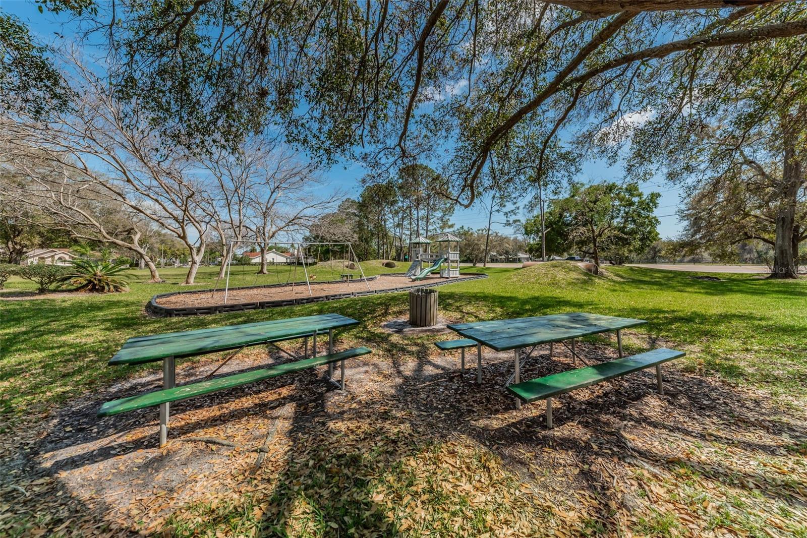 2700 JARVIS CIR, PALM HARBOR, FL, 34683