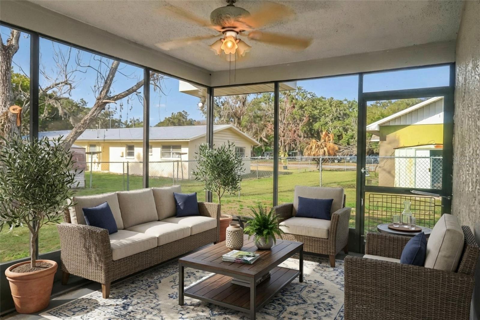 TB8466605 Property Photo