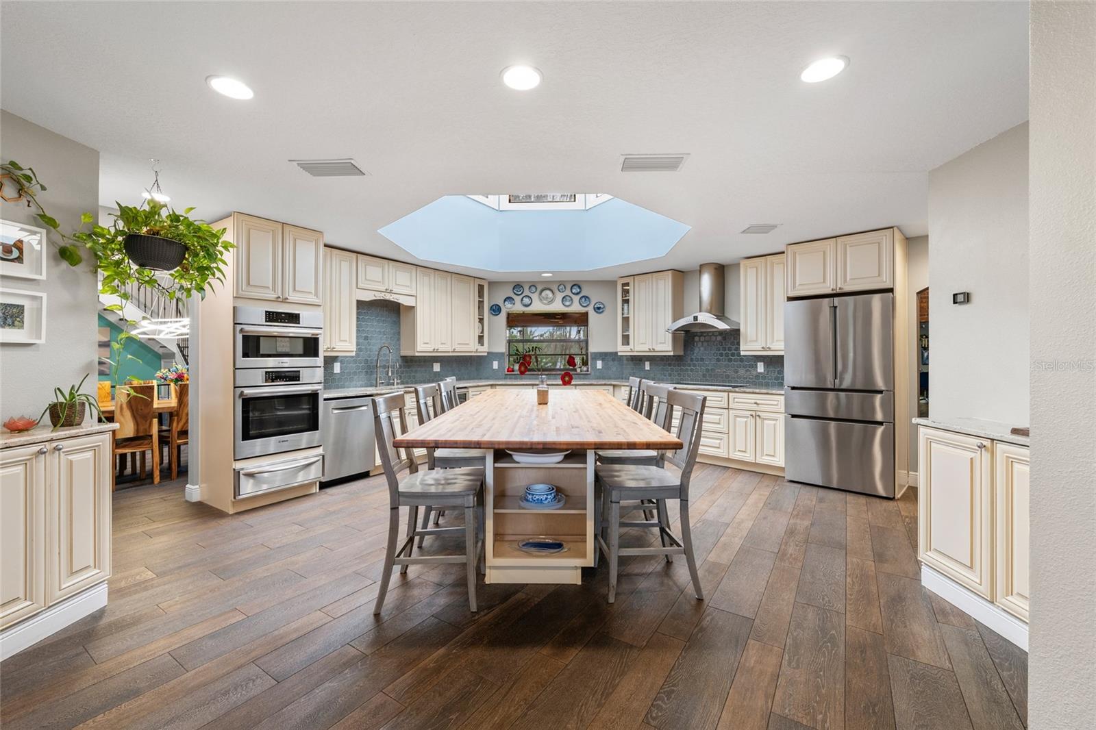 602 DRUID WAY, LUTZ, FL, 33548