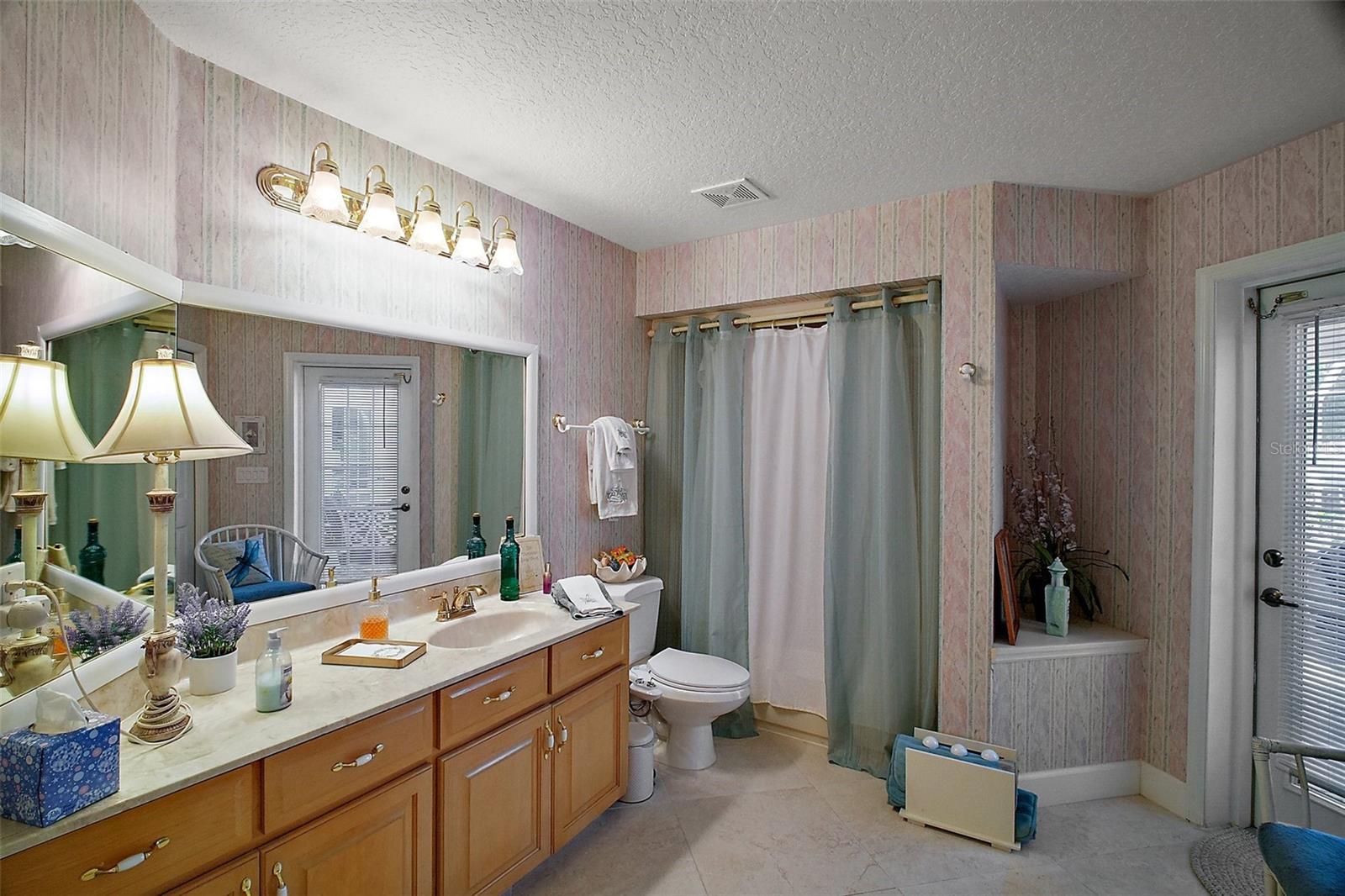 35350 COUNTY ROAD 439, EUSTIS, FL, 32736