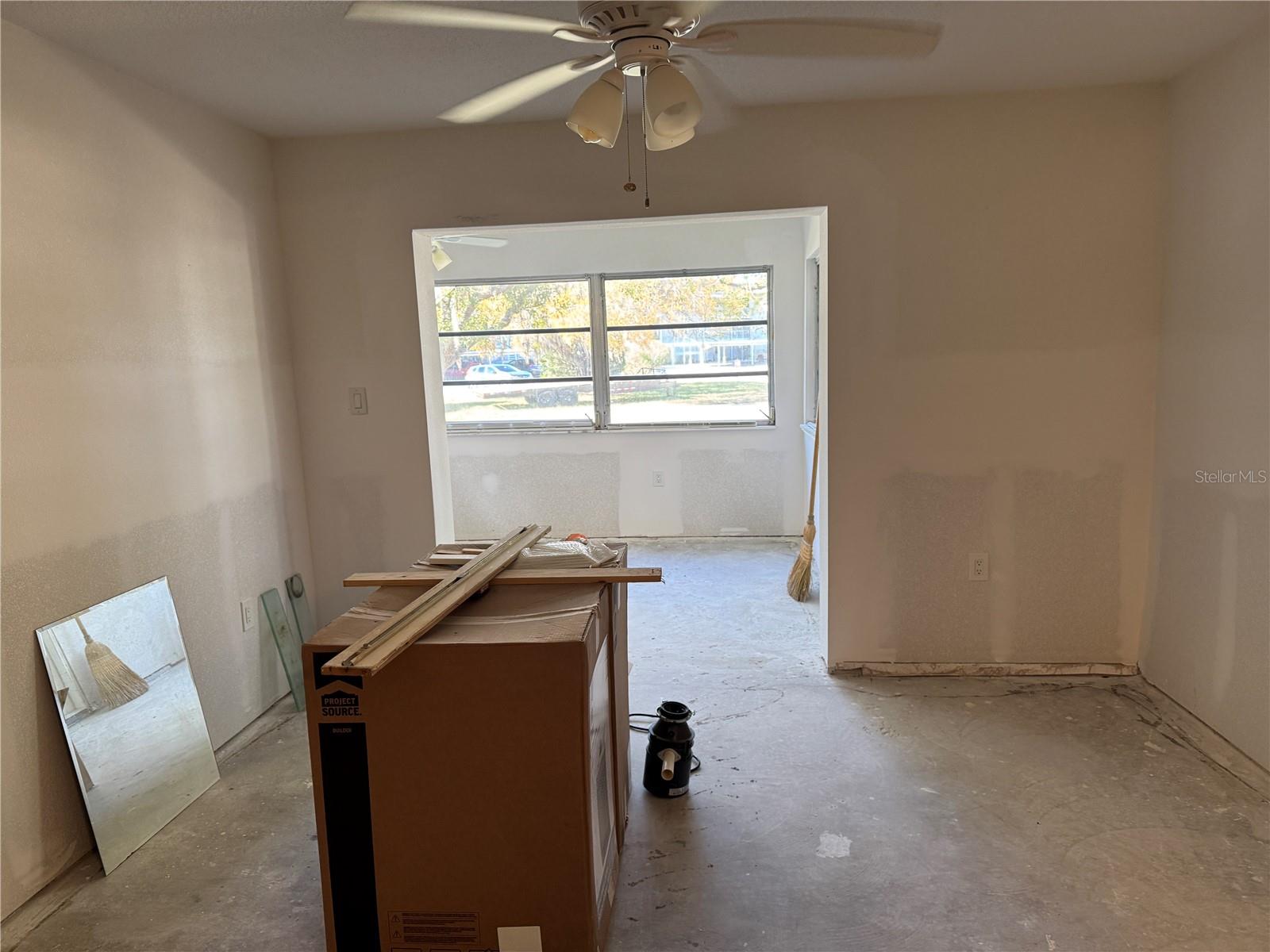 W7882239 Property Photo