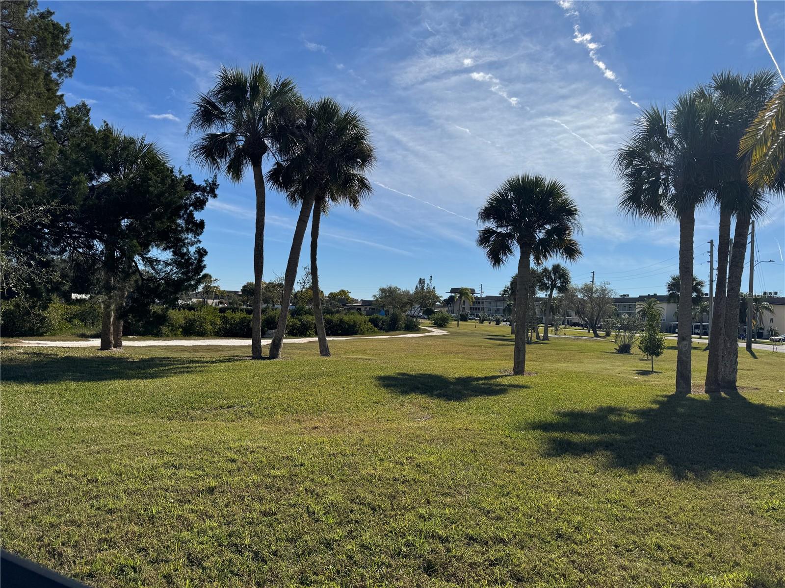 W7882239 Property Photo