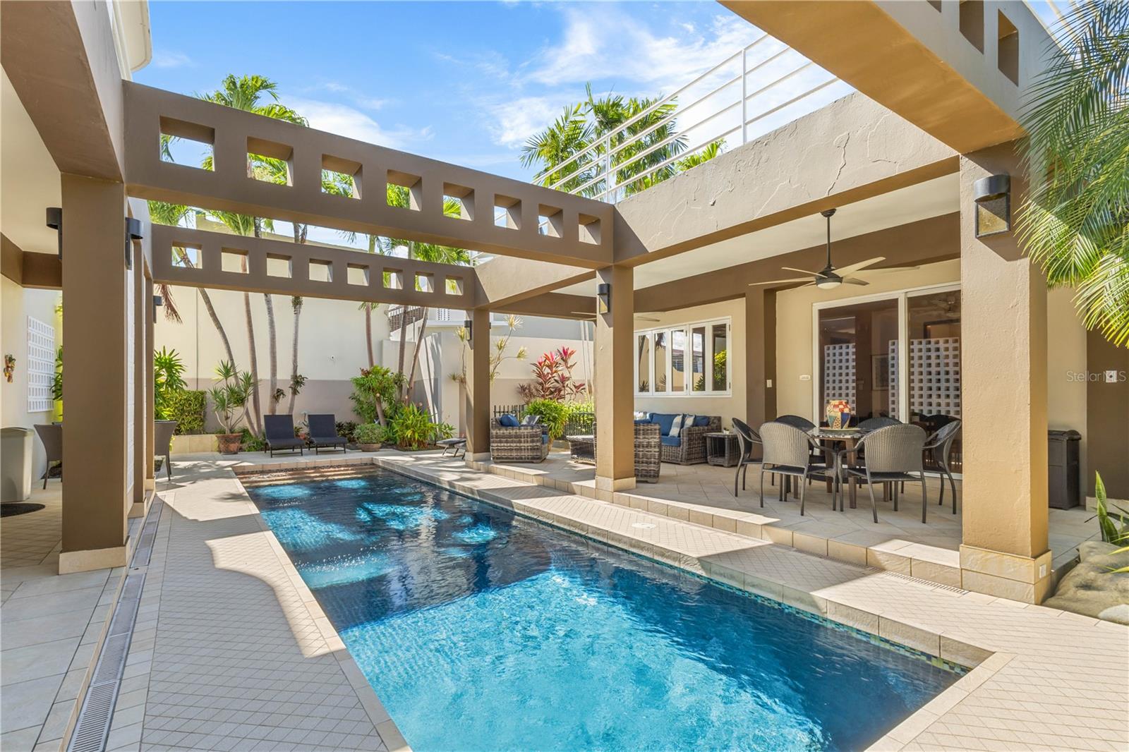 PR9118671 Property Photo