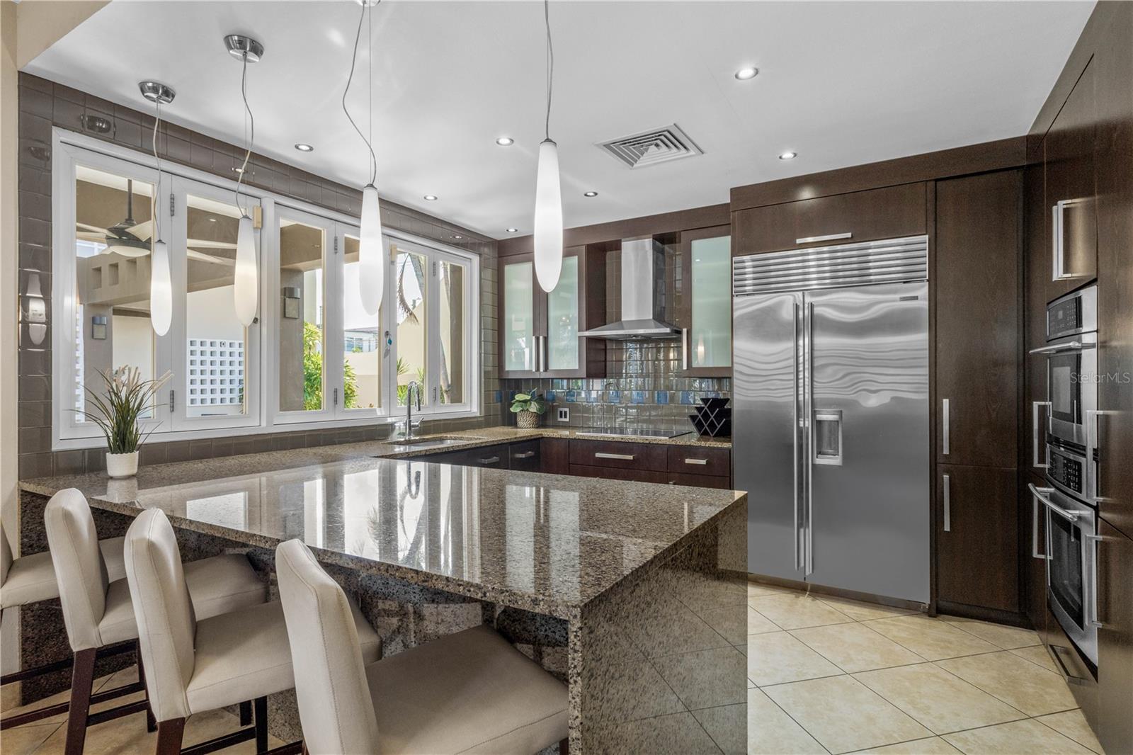 PR9118671 Property Photo