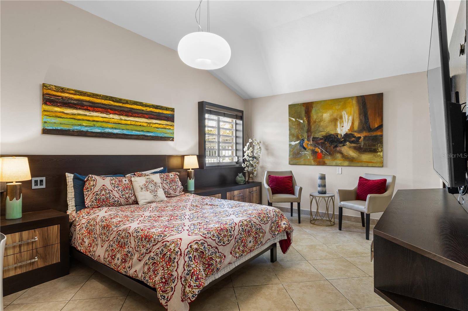 PR9118671 Property Photo