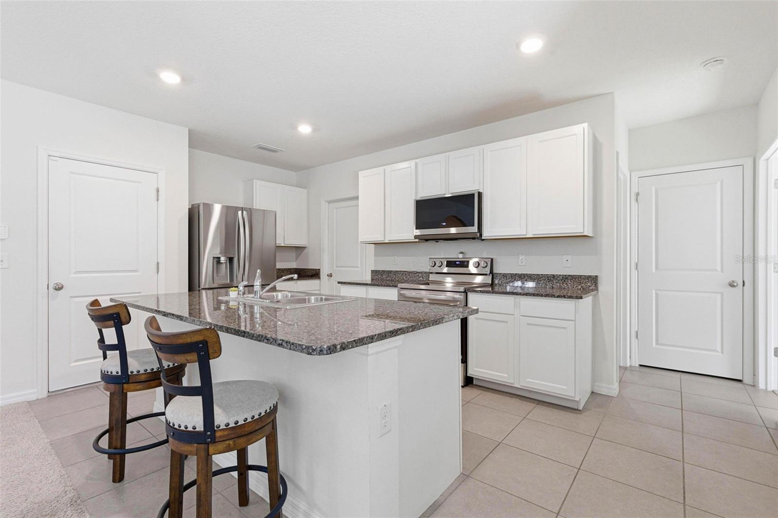 12403 PAGODA PL, TAMPA, FL, 33637