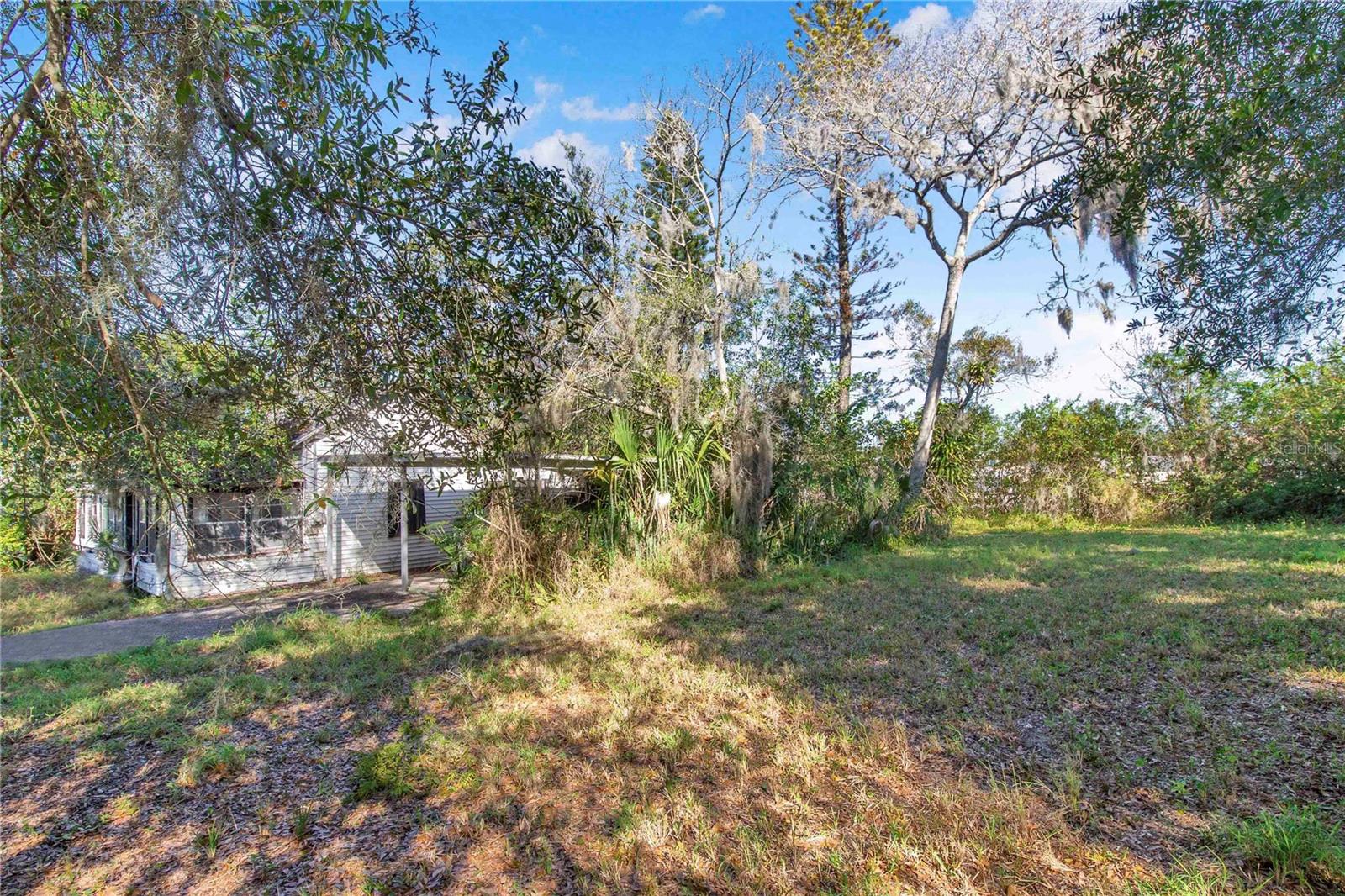 P4937586 Property Photo