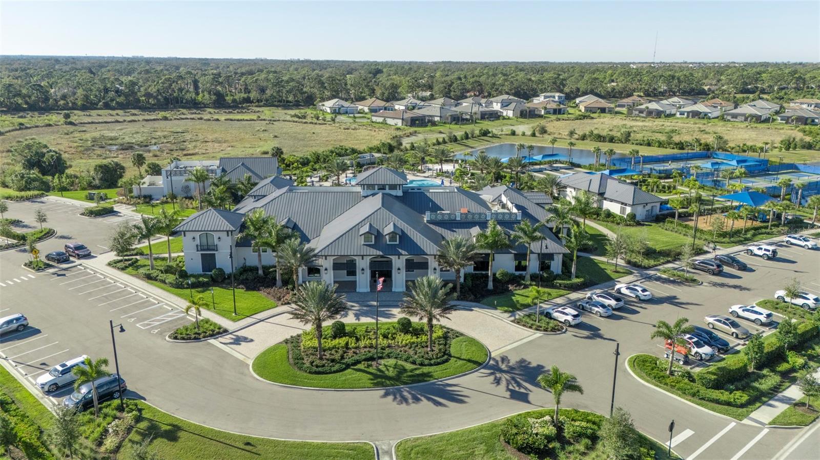 6252 WINDING PINE DR, NOKOMIS, FL, 34275