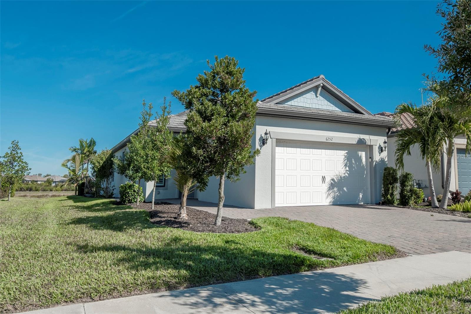 6252 WINDING PINE DR, NOKOMIS, FL, 34275