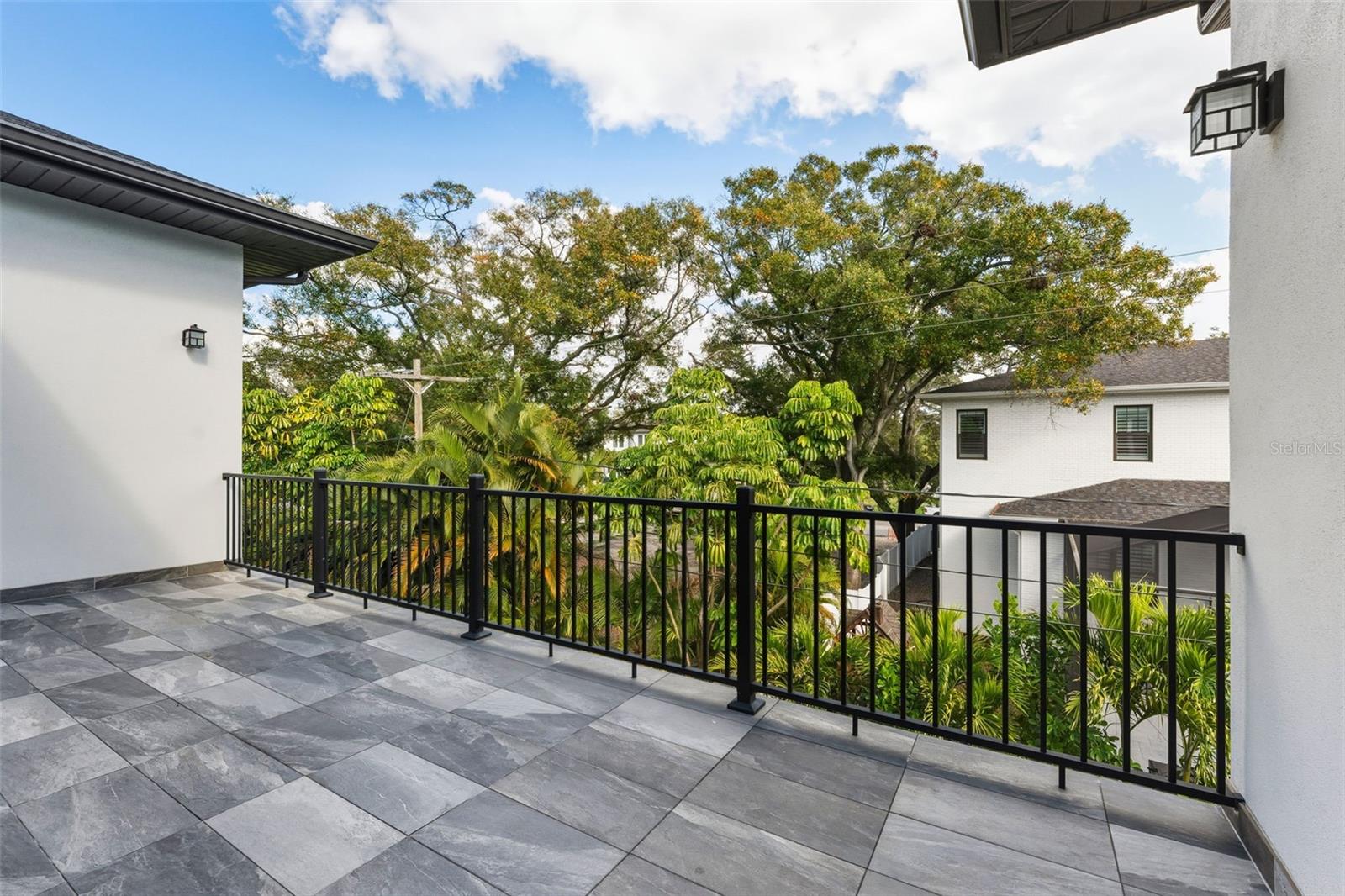 TB8466754 Property Photo